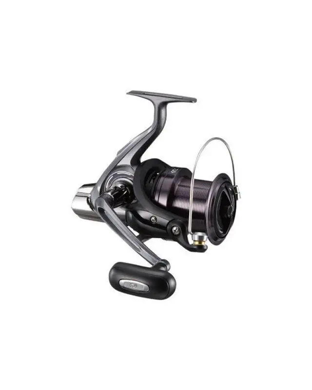 Котушка Daiwa 17 Crosscast 4500