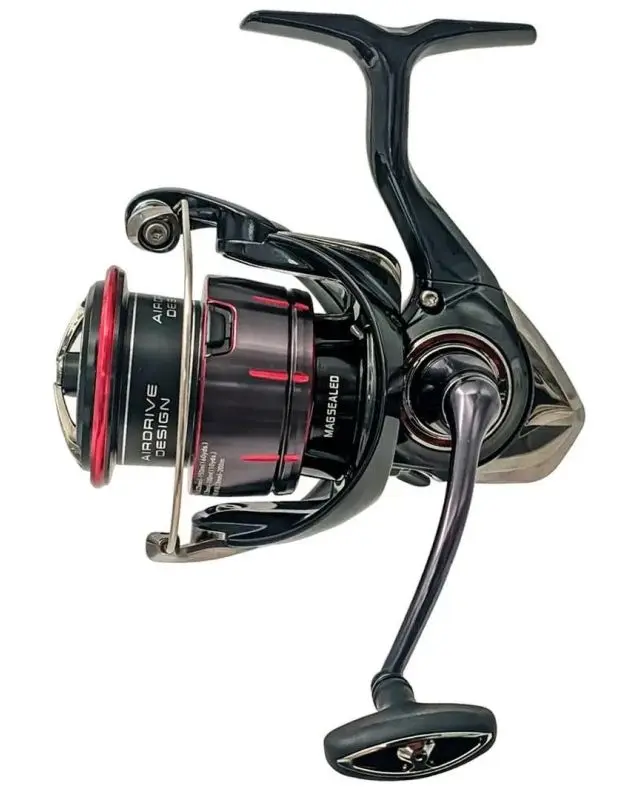 Котушка Daiwa 23 Fuego LT 4000-CP